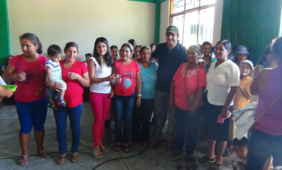Inauguración de la Casa de Vaso de Leche en la localidad de Pacuyacu 